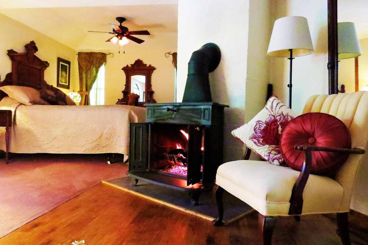 Benton Place Inn Eureka Springs Habitación foto